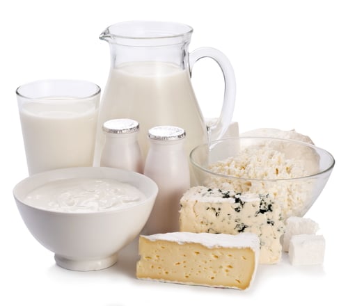 mnoho mléčných výrobků lze jíst bez příloh a jsou bohaté na bílkoviny