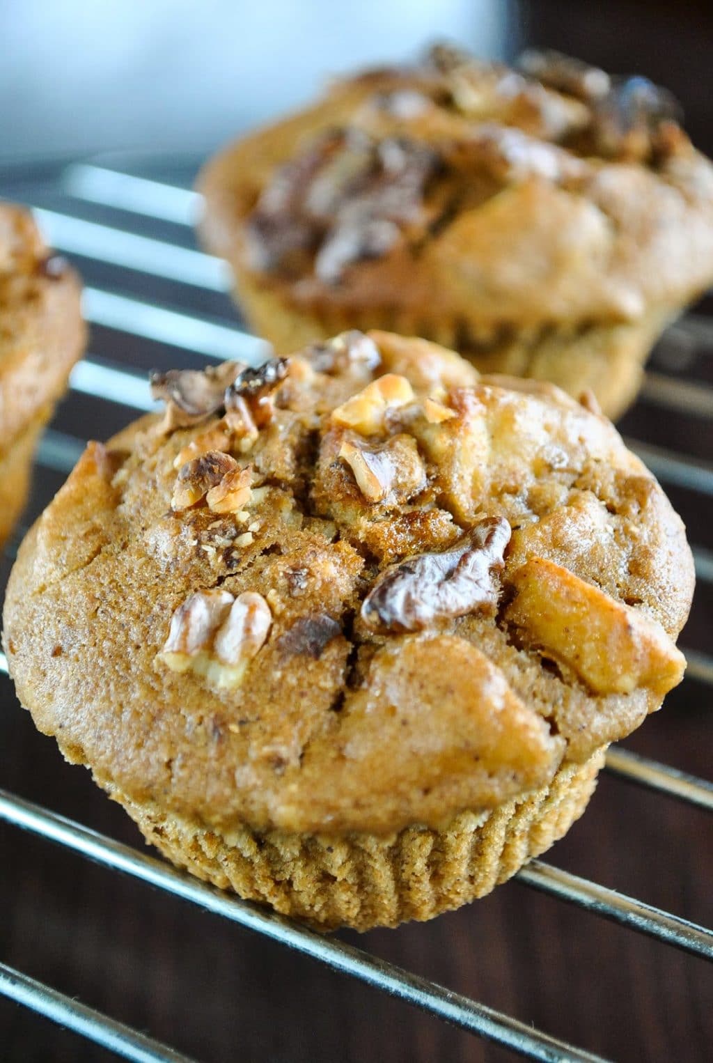 Jablkové muffiny s vlašskými ořechy